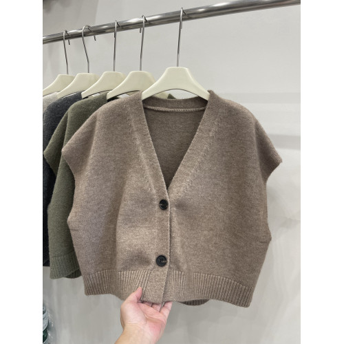 V領針織馬甲開衫女秋季新款寬松慵懶風無袖毛衣背心坎肩馬夾上衣 V領針織馬甲開衫女秋季新款寬松慵懶風無袖毛衣背心坎肩馬夾上衣