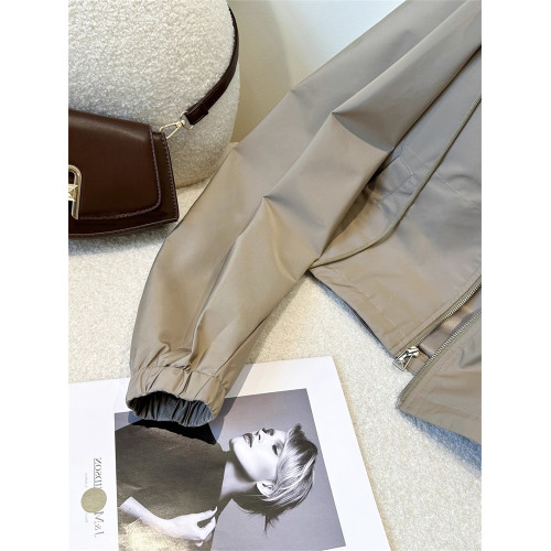 美式復古港風高級感連帽沖鋒衣外套女春秋小個子寬松休閒夾克上衣 美式復古港風高級感連帽沖鋒衣外套女春秋小個子寬松休閒夾克上衣