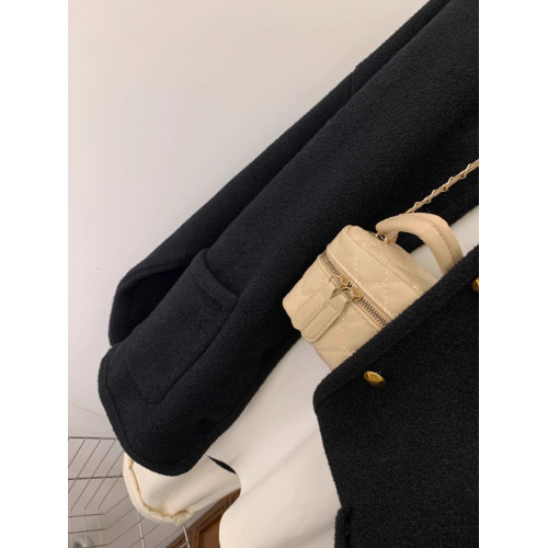 特大碼300斤黑色小香風毛呢外套女2024新款胖MM加絨加厚上衣240斤 特大碼300斤黑色小香風毛呢外套女2024新款胖MM加絨加厚上衣240斤