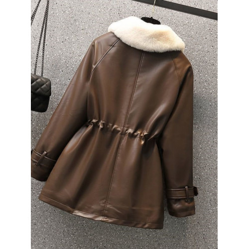 女裝冬季新款時尚氣質收腰皮毛一體機車服寬松加絨毛領皮衣外套潮 女裝冬季新款時尚氣質收腰皮毛一體機車服寬松加絨毛領皮衣外套潮