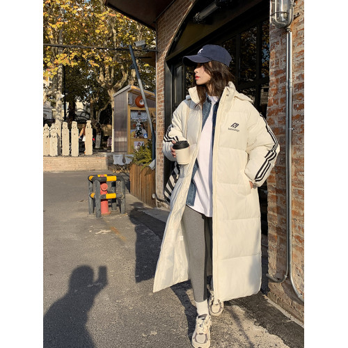 新款保暖棉服女士冬長款過膝韓系寬松三條杠棉襖oversize大碼外套 新款保暖棉服女士冬長款過膝韓系寬松三條杠棉襖oversize大碼外套