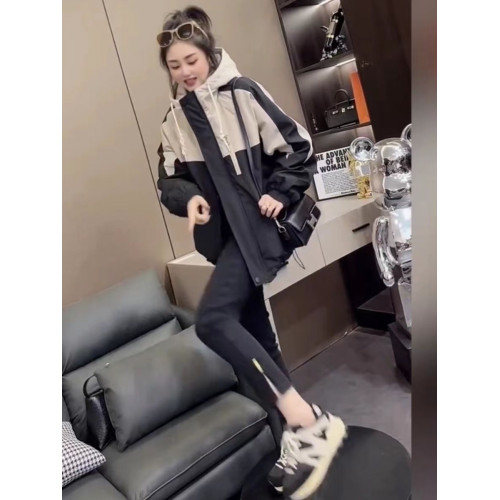 大碼胖mm歐貨夾棉外套棉服女冬季新款寬松連帽派克服沖鋒衣棒球服 大碼胖mm歐貨夾棉外套棉服女冬季新款寬松連帽派克服沖鋒衣棒球服