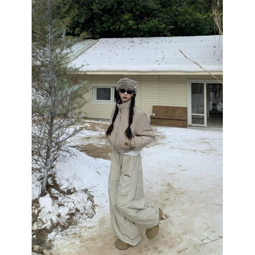 195大喜 美式復古立領短款棉服外套女冬季小衆顯瘦百搭麵包服棉衣 195大喜 美式復古立領短款棉服外套女冬季小衆顯瘦百搭麵包服棉衣