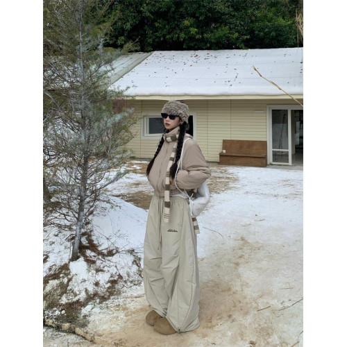 195大喜 美式復古立領短款棉服外套女冬季小衆顯瘦百搭麵包服棉衣 195大喜 美式復古立領短款棉服外套女冬季小衆顯瘦百搭麵包服棉衣