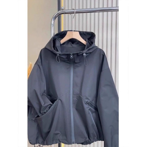 連帽工裝風衣外套女2025年春季新款歐貨小個子今年流行沖鋒衣夾克 連帽工裝風衣外套女2025年春季新款歐貨小個子今年流行沖鋒衣夾克