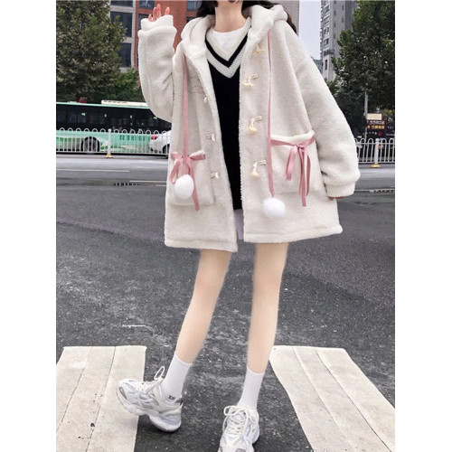 秋冬日系學院風可愛小熊羊羔毛外套寬松溫柔女冬裝新款加絨加厚 秋冬日系學院風可愛小熊羊羔毛外套寬松溫柔女冬裝新款加絨加厚