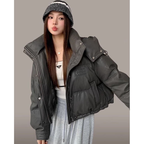 PU皮羽絨棉服女短款2025冬時尚加厚寬松連帽免洗皮衣襖子棉衣外套 PU皮羽絨棉服女短款2025冬時尚加厚寬松連帽免洗皮衣襖子棉衣外套