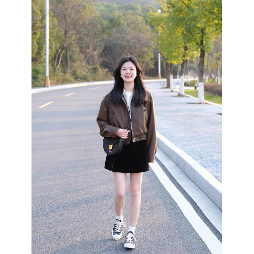 棕色皮衣外套女短款2024新款今年流行高級感小個子美拉德pu皮夾克 棕色皮衣外套女短款2024新款今年流行高級感小個子美拉德pu皮夾克