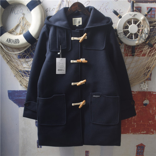 日系軟妹原宿風復古字母貼布大口袋牛角釦連帽夾棉毛呢大衣外套女