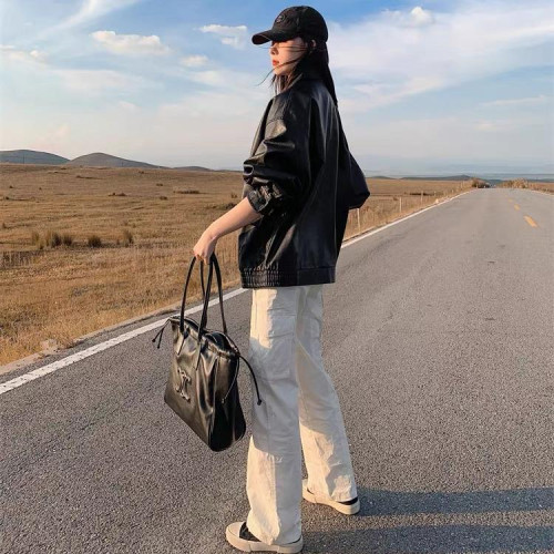 復古棕色皮衣外套女港風新款春秋季高級寬松美式復古機車夾克上衣 復古棕色皮衣外套女港風新款春秋季高級寬松美式復古機車夾克上衣