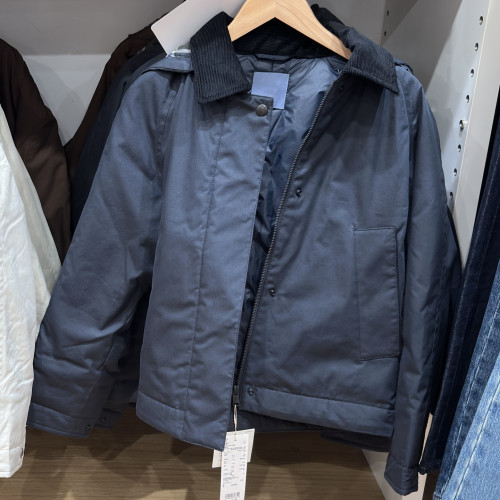 女裝空氣棉服短茄克/夾克25秋冬新款上衣連帽外套保暖棉衣R479764 女裝空氣棉服短茄克/夾克25秋冬新款上衣連帽外套保暖棉衣R479764