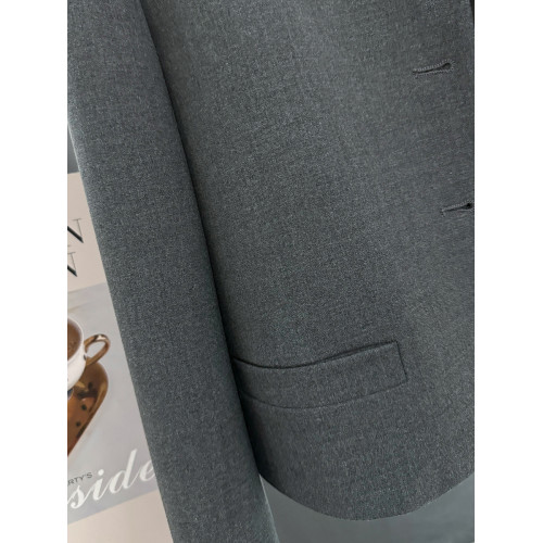 灰色高級感洋氣短款外套女春秋款2025新款小香風名媛百搭氣質上衣 灰色高級感洋氣短款外套女春秋款2025新款小香風名媛百搭氣質上衣