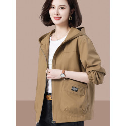 休閒大碼寬松連帽女士短外套2025春秋新款中老年媽媽裝減齡夾克