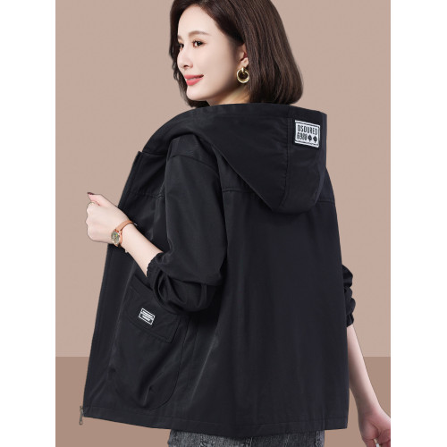 休閒大碼寬松連帽女士短外套2025春秋新款中老年媽媽裝減齡夾克 休閒大碼寬松連帽女士短外套2025春秋新款中老年媽媽裝減齡夾克