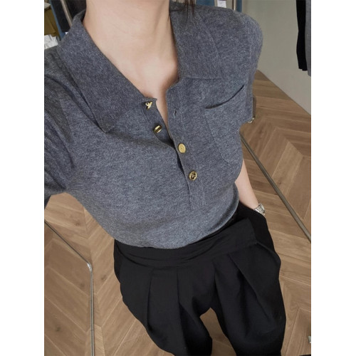 高級感深灰色翻領針織短袖女2025新款夏季修身v領polo衫通勤上衣