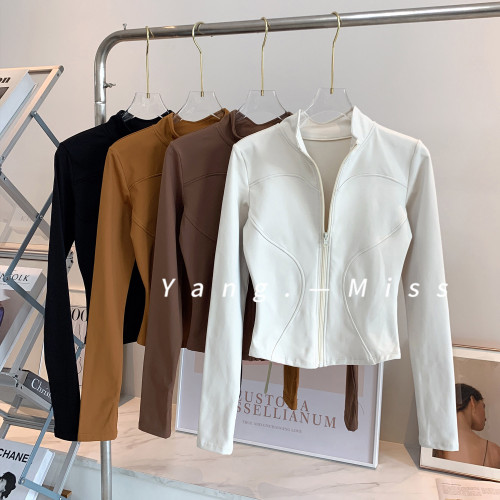 巨顯瘦又保暖的加厚薄絨立領長袖瑜珈外套 秋冬運動夾克健身服女 巨顯瘦又保暖的加厚薄絨立領長袖瑜珈外套 秋冬運動夾克健身服女