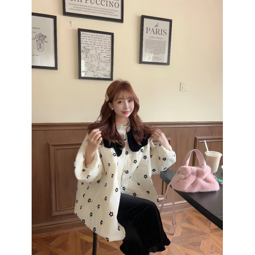 韓國東大門2025秋季新款絲絨黑色娃娃領花花滿印米白色棉服外套女 韓國東大門2025秋季新款絲絨黑色娃娃領花花滿印米白色棉服外套女