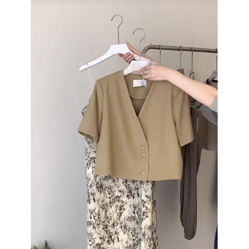 韓系小衆設計感v領短袖西裝外套女高級感氣質寬松別致短款開衫夏 韓系小衆設計感v領短袖西裝外套女高級感氣質寬松別致短款開衫夏