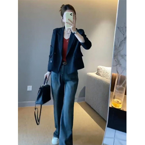 小西裝外套女短款2025春秋裝新款休閒寬松高級設計感小衆西服上衣 小西裝外套女短款2025春秋裝新款休閒寬松高級設計感小衆西服上衣