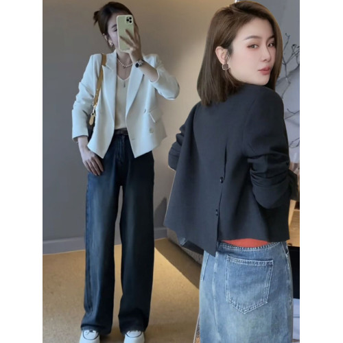 小西裝外套女短款2025春秋裝新款休閒寬松高級設計感小衆西服上衣 小西裝外套女短款2025春秋裝新款休閒寬松高級設計感小衆西服上衣