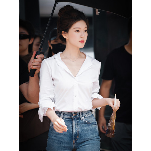 許你耀眼趙露思同款白色襯衫女2025許妍明星高級感上衣牛仔褲套裝