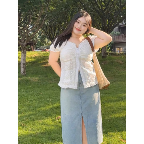 大碼女裝溫柔風韓系甜美減齡木耳邊V領短袖修身收腰襯衫夏季上衣 大碼女裝溫柔風韓系甜美減齡木耳邊V領短袖修身收腰襯衫夏季上衣