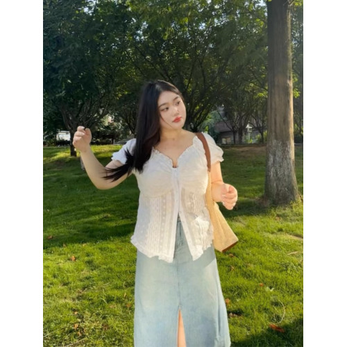 大碼女裝溫柔風韓系甜美減齡木耳邊V領短袖修身收腰襯衫夏季上衣 大碼女裝溫柔風韓系甜美減齡木耳邊V領短袖修身收腰襯衫夏季上衣