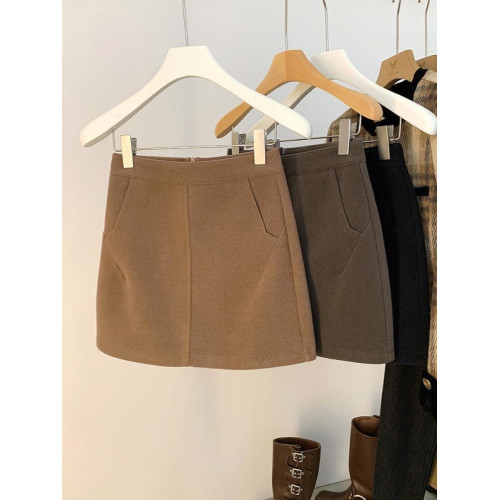 韓系穿搭短款半身裙女毛呢a字裙春秋冬季新款高腰顯瘦百搭包臀裙