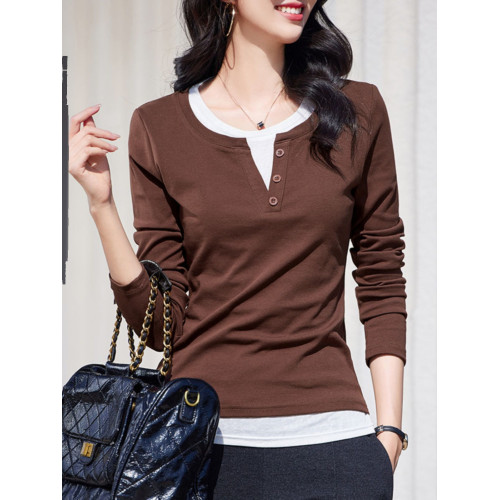 撞色假兩件圓領長袖t恤女秋裝新款2025年紐釦修身咖色上衣打底衫