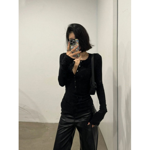 法式氣質黑色v領拼接長袖T恤女早秋季新款設計感顯瘦收腰內搭上衣