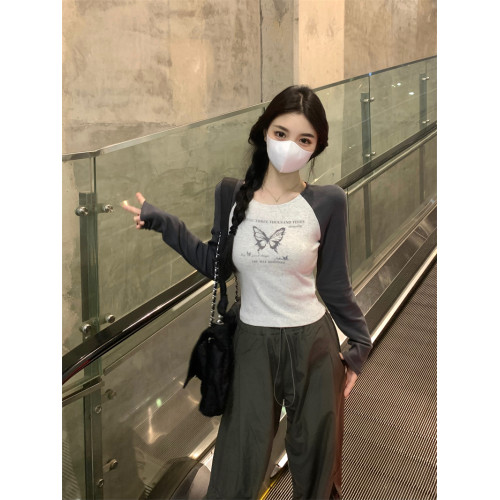 大碼美式復古字母印花長袖T恤女2025新款秋季胖mm遮肚子顯瘦上衣 大碼美式復古字母印花長袖T恤女2025新款秋季胖mm遮肚子顯瘦上衣