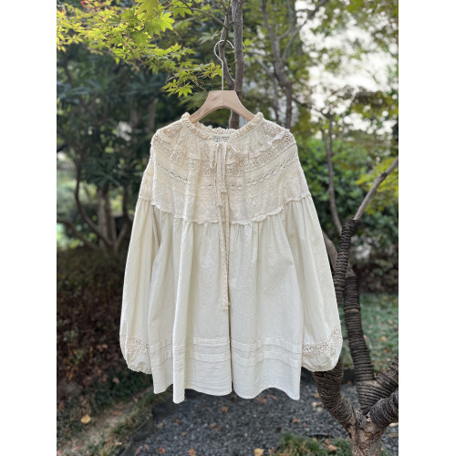 森系蕾絲花邊領口系帶拼接刺綉襯衫寬松大版甜美減齡套頭長袖上衣