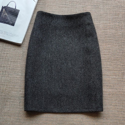 黑色毛呢半身裙女2025春秋新款高腰韓版包臀裙通勤顯瘦A字直筒裙