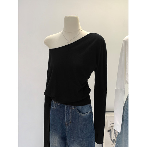 高級感露肩斜肩小上衣白色針織衫女秋冬新款韓系獨特漂亮長袖毛衣 高級感露肩斜肩小上衣白色針織衫女秋冬新款韓系獨特漂亮長袖毛衣