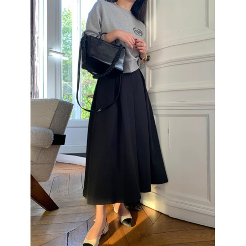 黑色半身裙女2025春秋顯瘦百褶裙赫本風小黑裙設計感a字西裝長裙 黑色半身裙女2025春秋顯瘦百褶裙赫本風小黑裙設計感a字西裝長裙