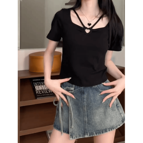 大碼設計感黑色鏤空正肩短袖t恤女夏季胖mm巨顯瘦別致修身小上衣