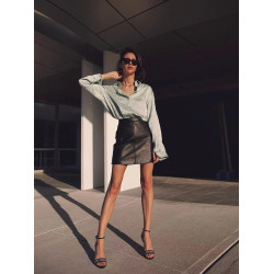 真皮半身裙2025新款百搭設計感名媛黑色顯瘦高腰皮裙女A字包臀裙