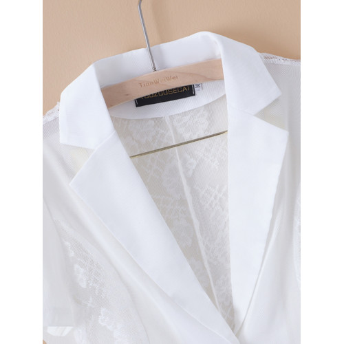 夏季女士修身薄款短袖蕾絲小西裝外套女大碼女裝氣質西服上衣披肩 夏季女士修身薄款短袖蕾絲小西裝外套女大碼女裝氣質西服上衣披肩