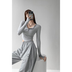 美式復古紐釦半開領長袖T恤女不規則弧形短款上衣修身打底衫春秋