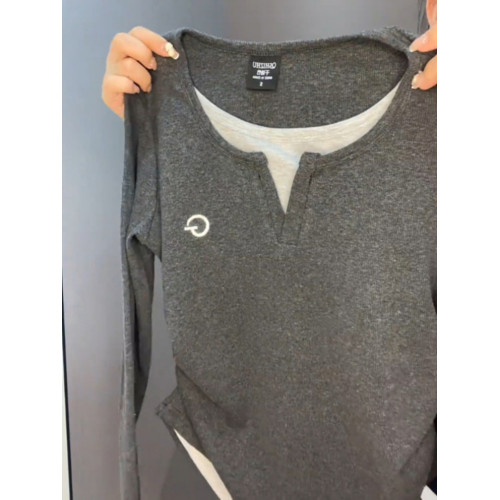 大碼女裝秋季純棉假兩件正肩長袖T恤胖mm遮肚顯瘦內搭打底衫上衣