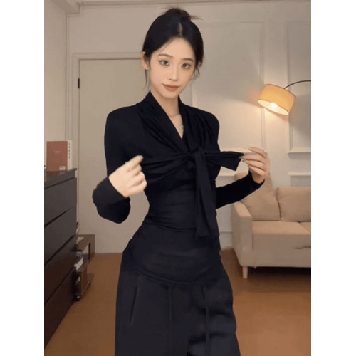 黑色V領掛脖飄帶長袖T恤女2025早秋新款內搭可外穿修身打底衫上衣