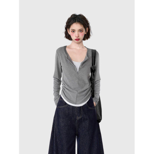 灰色假兩件v領長袖t恤女春秋早秋季修身內搭不規則打底衫短款上衣