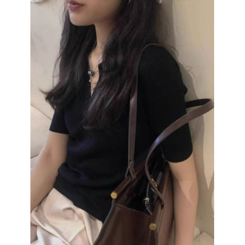polo黑色針織正肩短袖t恤女夏季2025新款設計感小衆內搭修身上衣