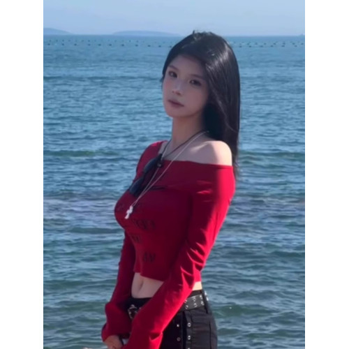y2k美式辣妹紅色斜肩長袖t恤女秋季2025新款修身收腰別致短款上衣