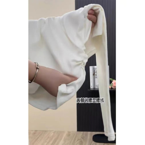 純棉v領正肩長袖t恤打底衫女2025秋季新款大碼微胖mm遮肚內搭上衣