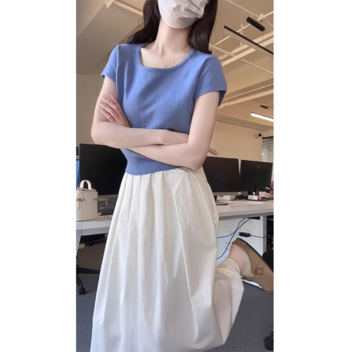 多巴胺藍色針織收腰圓領短袖T恤女夏款法式掐腰酷颯拽姐別致上衣 多巴胺藍色針織收腰圓領短袖T恤女夏款法式掐腰酷颯拽姐別致上衣