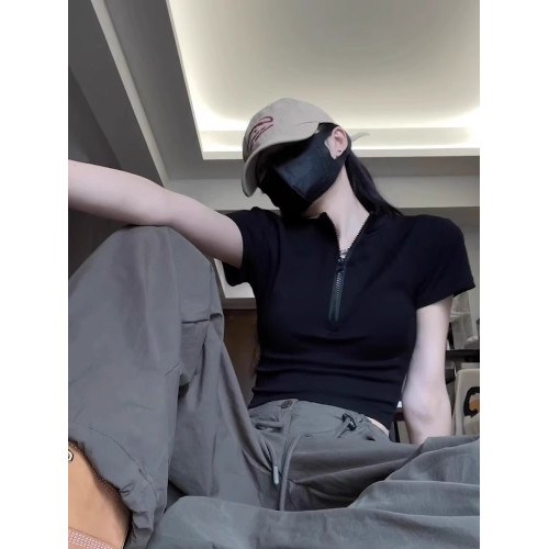 美式黑色正肩拉鍊短袖t恤女夏季2025新款設計感小衆修身短款上衣