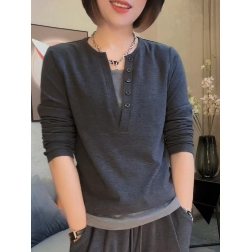 春秋季氣質純棉假兩件長袖T恤女韓版設計感紐釦寬松百搭打底小衫 春秋季氣質純棉假兩件長袖T恤女韓版設計感紐釦寬松百搭打底小衫