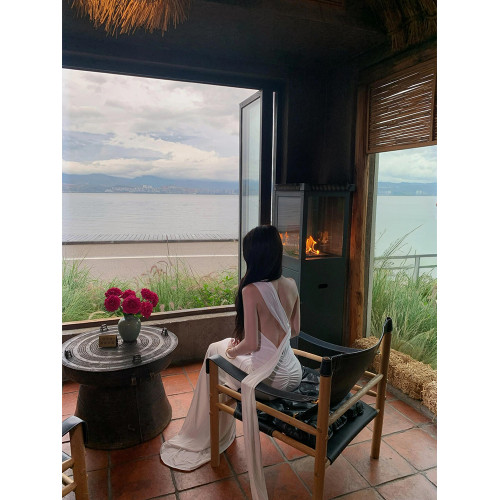 法式氛圍感白色飄帶性感露背連衣裙女海邊度假沙灘裙年會禮服長裙