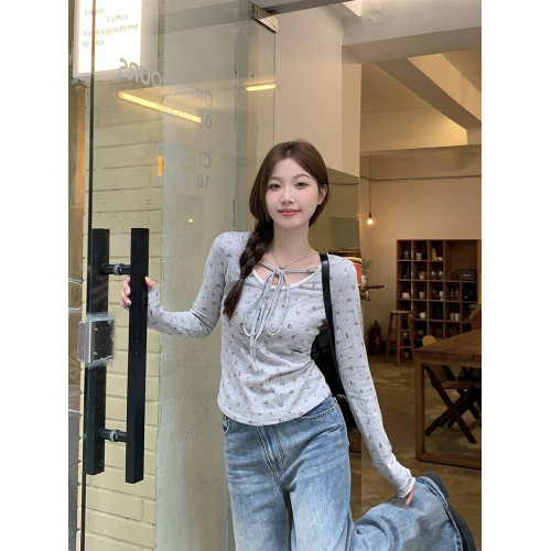 花邊拼接長袖t恤女秋冬灰色修身打底衫內搭別致bm風甜辣短款上衣